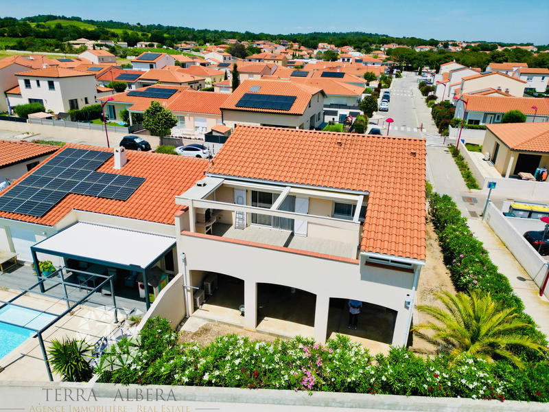 Villa - 107 m² - 4 pièces