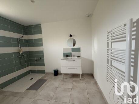 Maison - 325 m² - 8 pièces