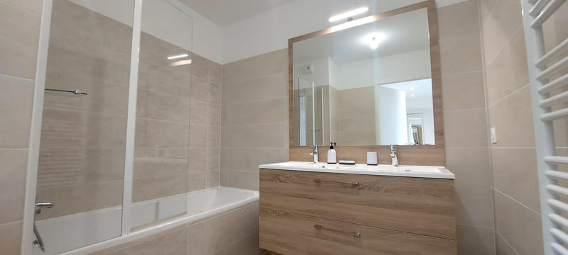 Appartement - 97 m² - 4 pièces