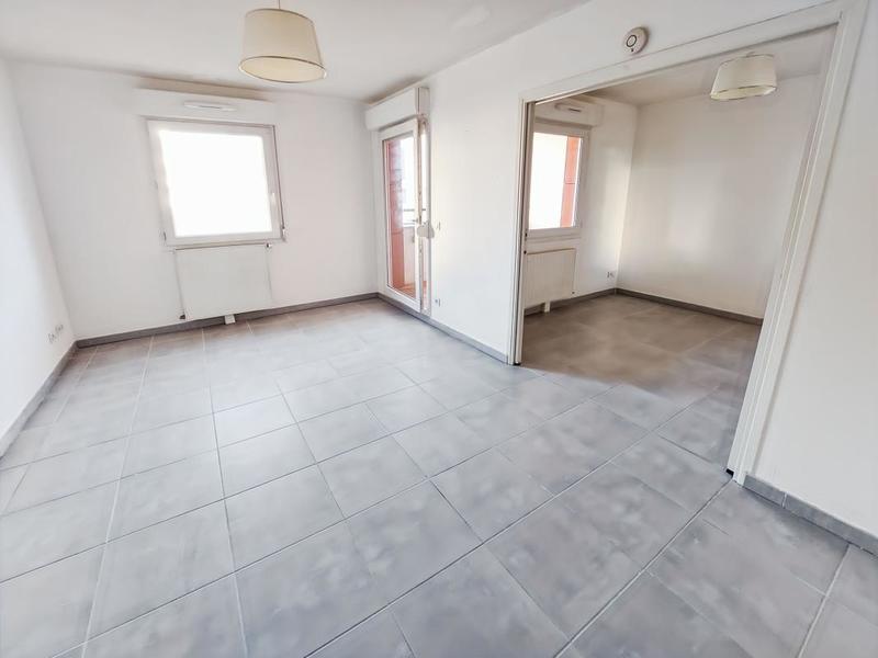 Studio - 33 m² - 1 pièce