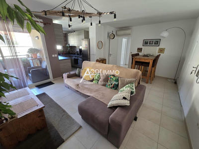 Appartement - 65 m² - 3 pièces