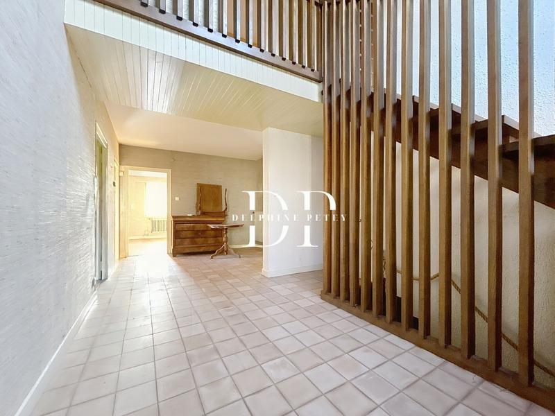Maison - 176 m² - 6 pièces