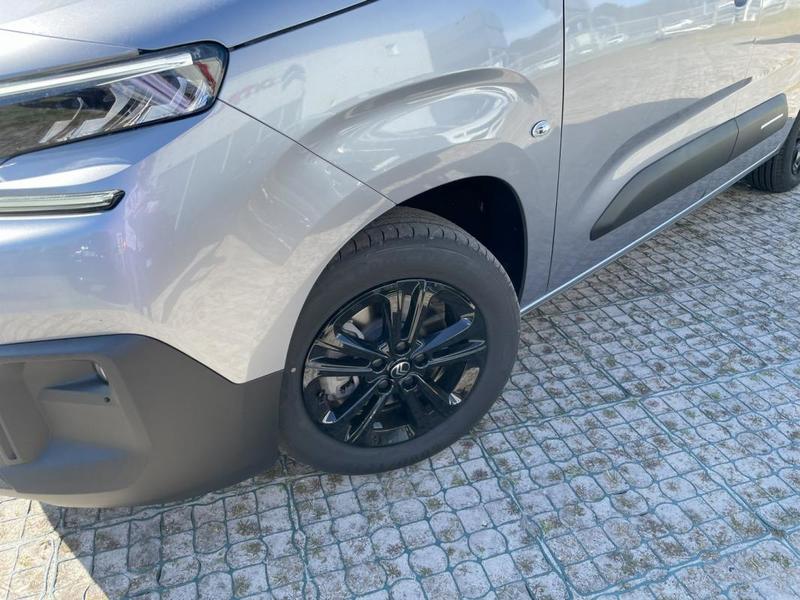 Citroën Berlingo Taille m - Nouveau Bluehdi 130 Eat8 Max Boite Automatique Garantie Constructeur