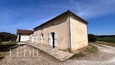 Maison - 90 m² - 3 pièces