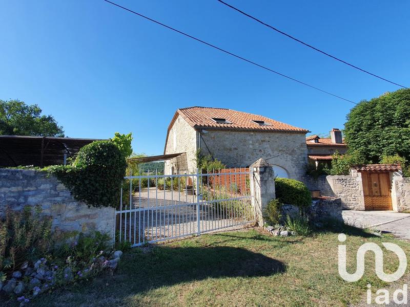 Maison - 300 m² - 9 pièces