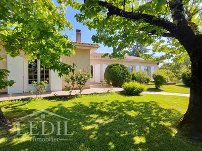 Villa - 165 m² - 5 pièces