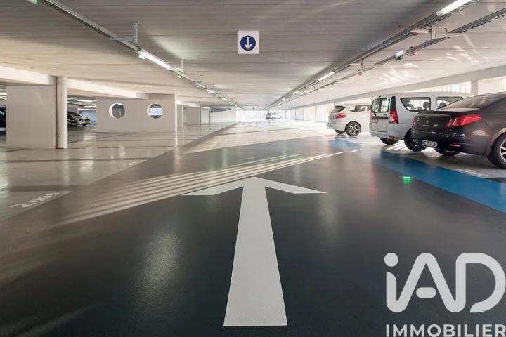Parking - 12 m²