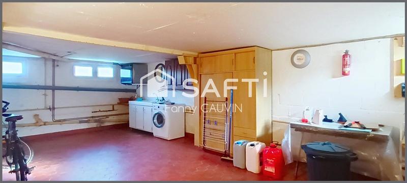 Maison - 99 m² - 5 pièces