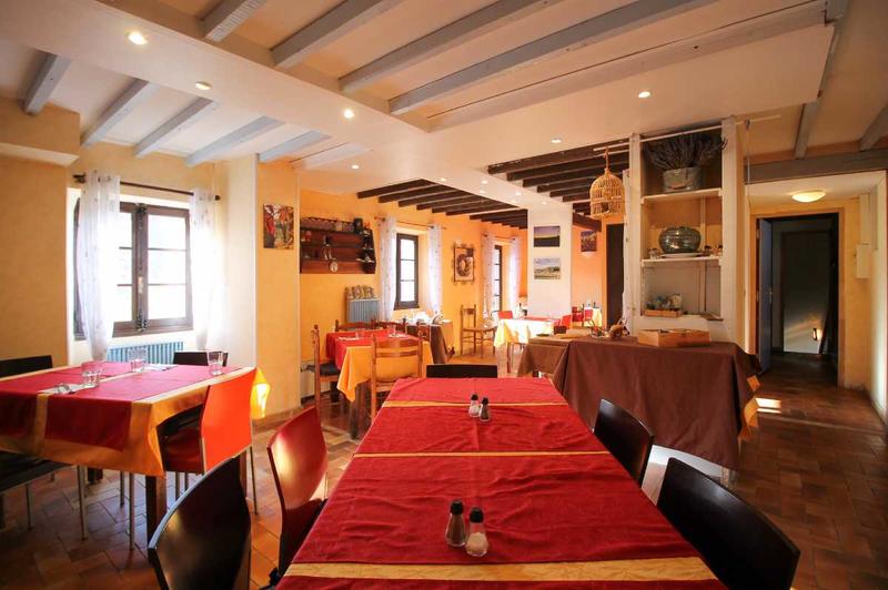 Local commercial - 159 m² - 8 pièces