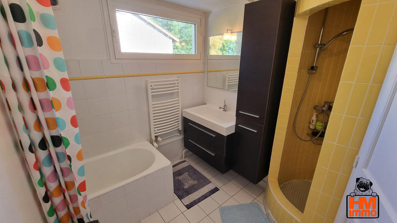 Demeure - 297 m² - 7 pièces