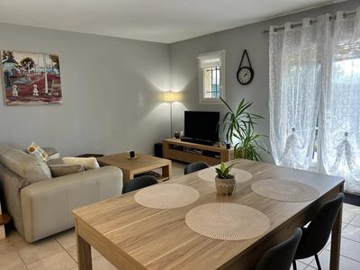 Maison traditionnelle - 69 m² - 4 pièces