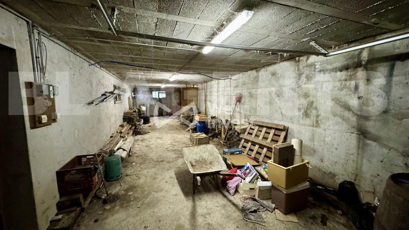 Maison - 120 m² - 9 pièces