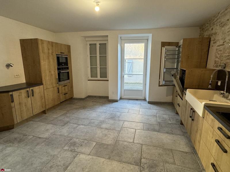 Maison - 136 m² - 5 pièces