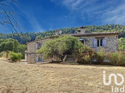 Maison - 350 m² - 11 pièces