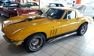 Chevrolet Corvette C2 Stingray 327ci V8