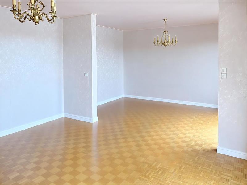 Appartement - 107 m² - 5 pièces