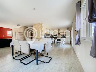 Maison - 153 m² - 6 pièces