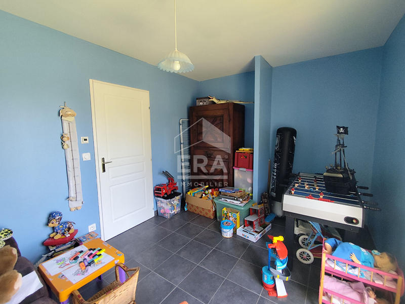 Maison - 137 m² - 6 pièces