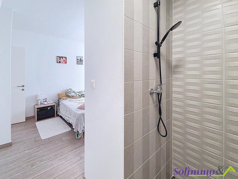 Villa - 96 m² - 4 pièces