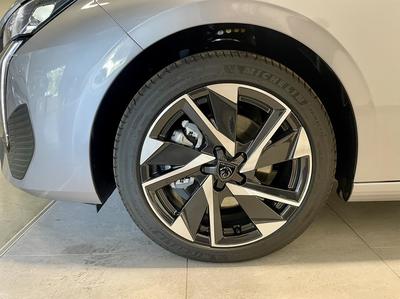 Peugeot 308 III 1.5 Bluehdi 130 Eat8 Allure