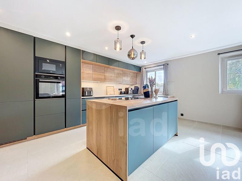 Duplex - 93 m² - 5 pièces