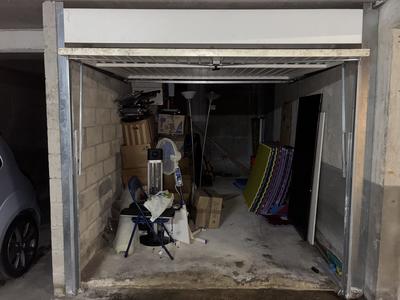 Parking / Garage - 11 m²