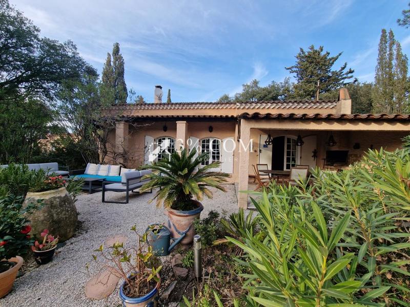 Mas - 138 m² - 6 pièces