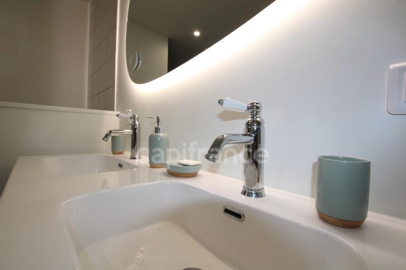 Appartement bourgeois - 108 m² - 3 pièces