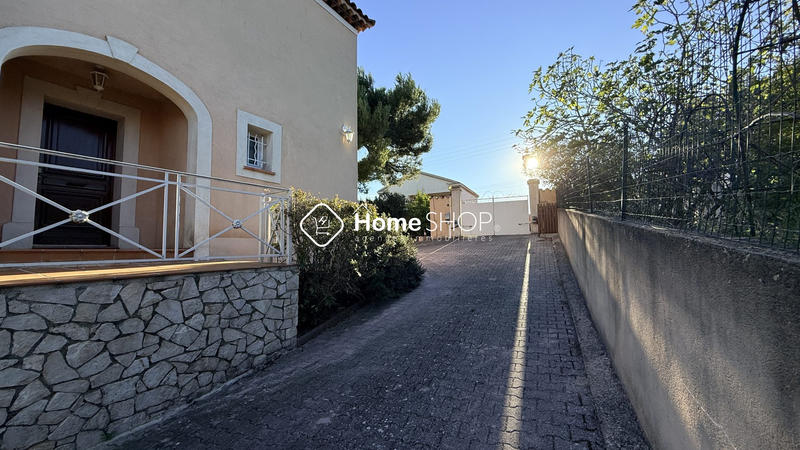 Villa - 143 m² - 5 pièces