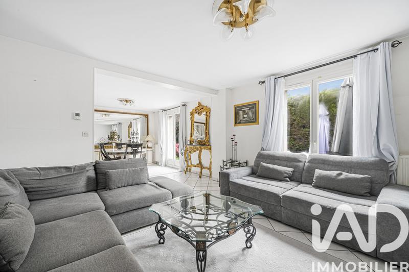 Maison - 128 m² - 7 pièces