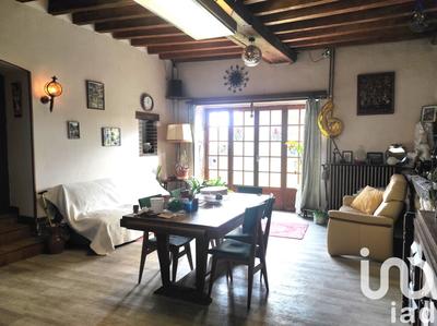 Maison - 93 m² - 4 pièces