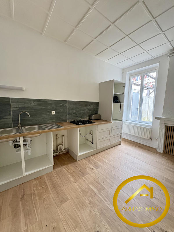 Maison - 163 m² - 7 pièces