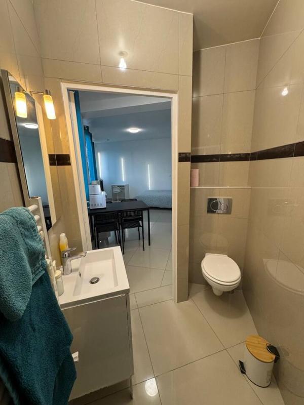 Studio - 20 m² - 1 pièce