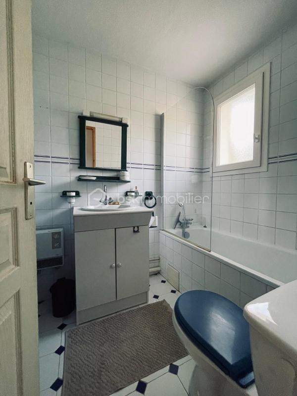 Maison jumelée - 95 m² - 5 pièces