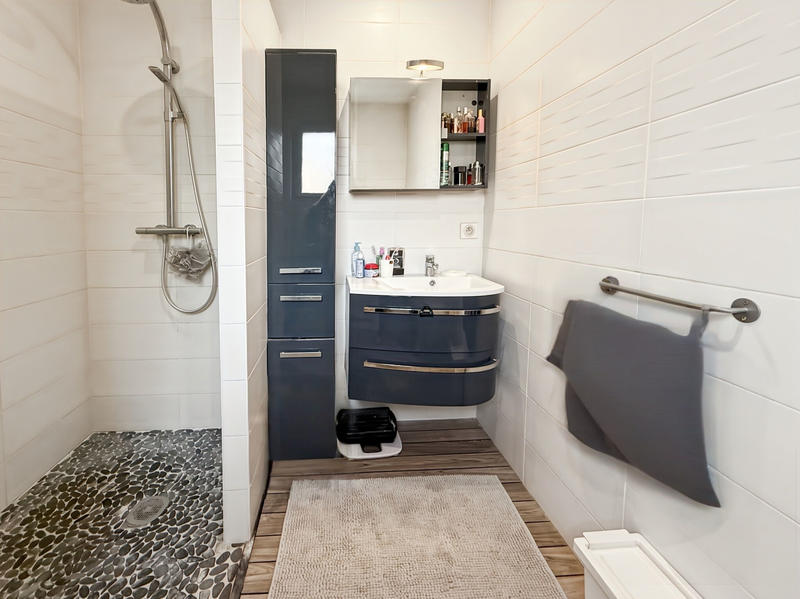 Maison - 180 m² - 6 pièces