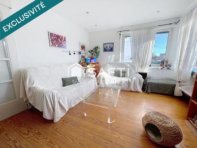 Maison - 142 m² - 6 pièces