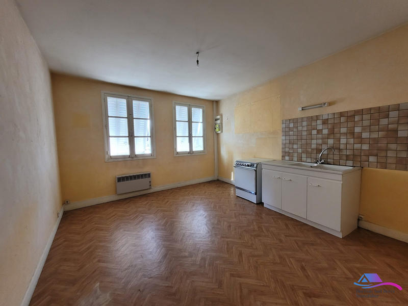 Maison - 104 m² - 4 pièces