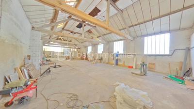 Parking / Garage - 770 m²