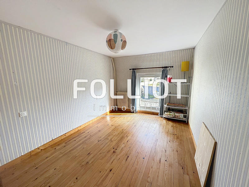 Maison - 187 m² - 7 pièces