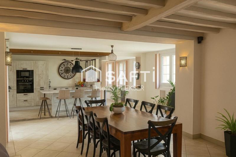 Maison - 260 m² - 7 pièces