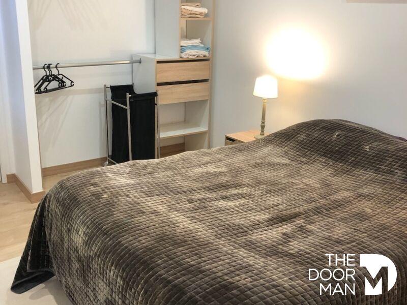 Demeure - 250 m² - 10 pièces