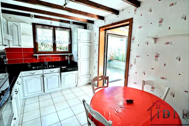 Maison - 110 m² - 6 pièces