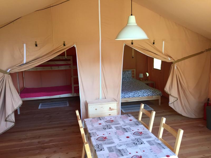 Maison - 340 m² - 15 pièces