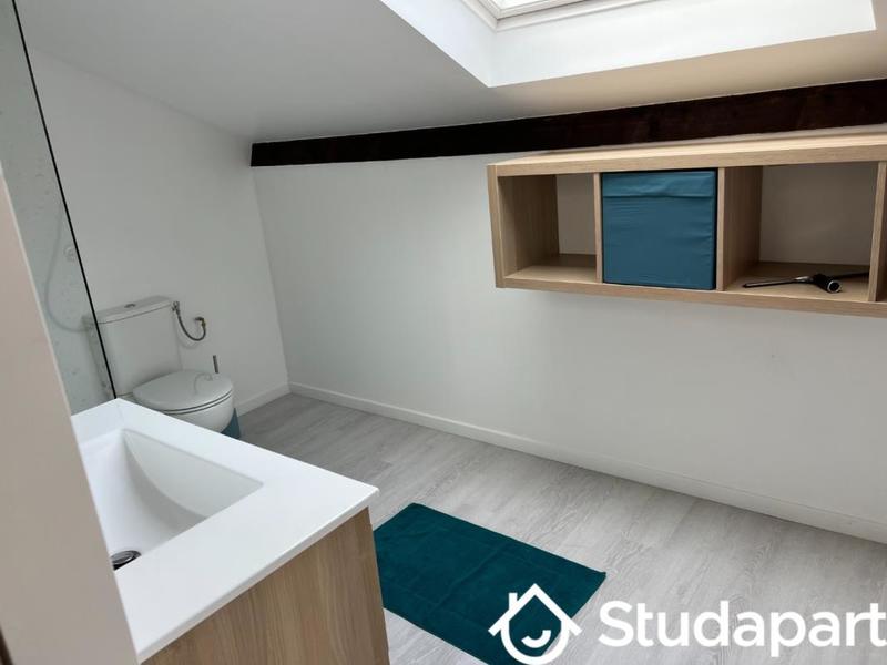 Chambre - 15 m² - 1 pièce