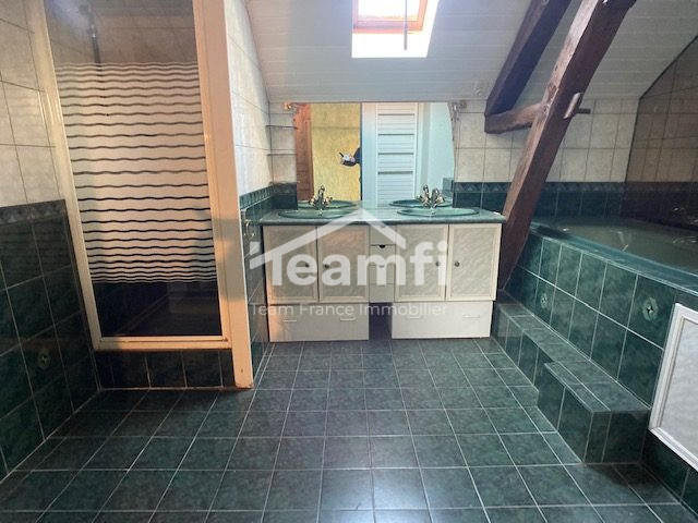 Maison - 153 m² - 4 pièces