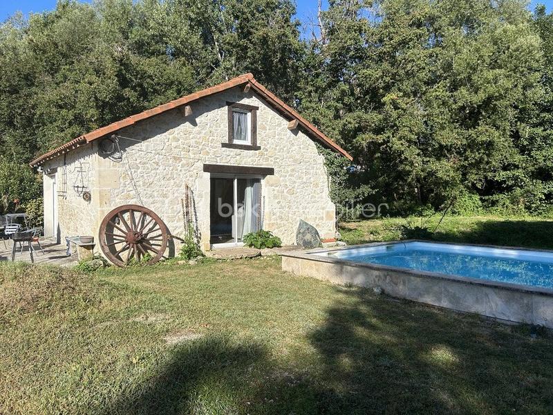 Moulin - 276 m² - 11 pièces