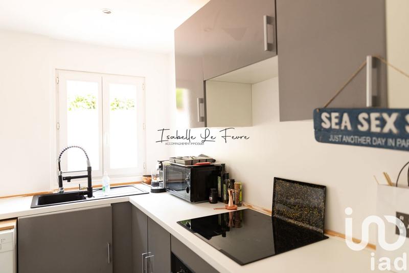 Maison - 334 m² - 12 pièces