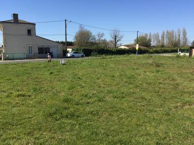 Terrain constructible - 609 m²