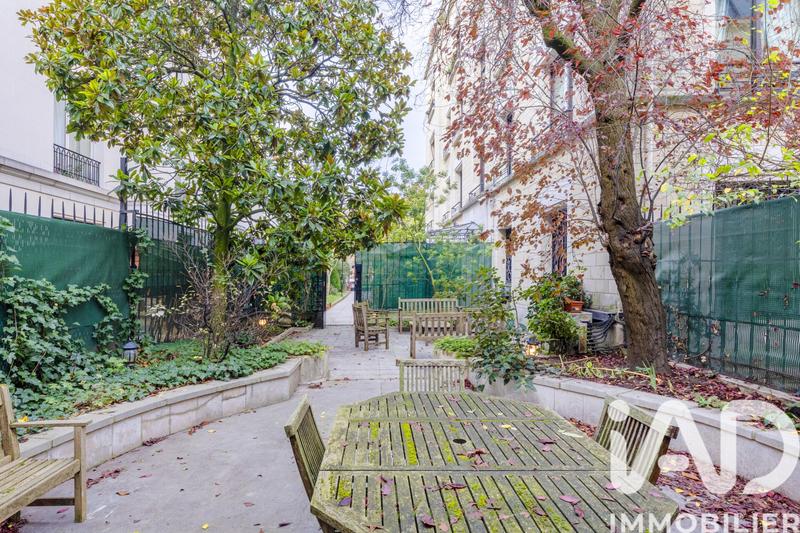 Duplex - 252 m² - 8 pièces