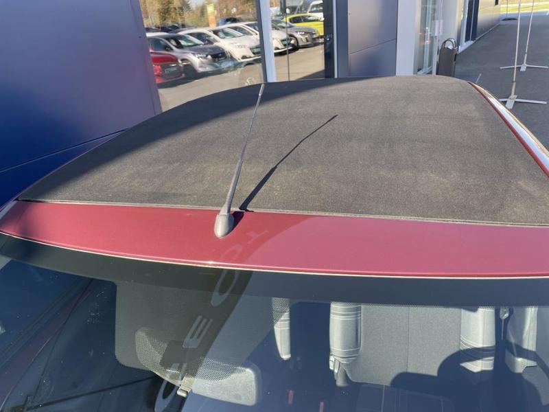 Peugeot 108 Puretech 82 Top! Style